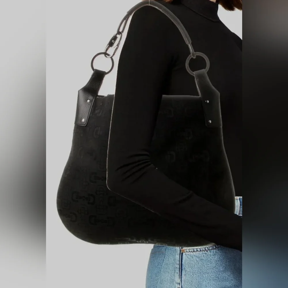 Authentic Gucci Horsebit Canvas Hobo - Picture 3 of 13